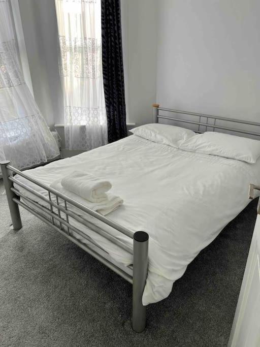 A Beautiful Four Bedroom Family Casa vacanze *